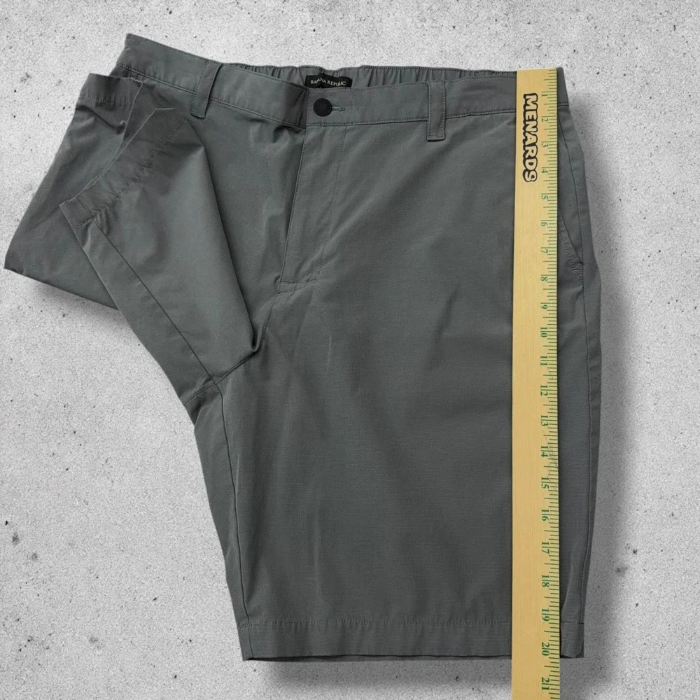 Banana Republic Shorts‎ Mens 38 (Fit 36) Gray Elastic Waist Ripstop Performance